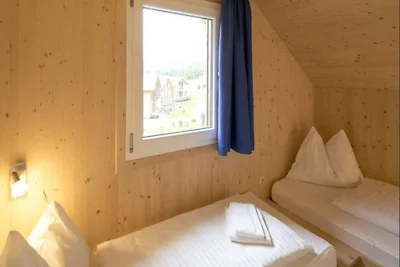 Angenehmes Chalet mit Sauna und Außenjacuzzi