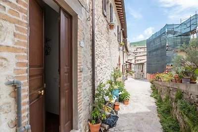 Invitante appartamento in Umbria con giardino