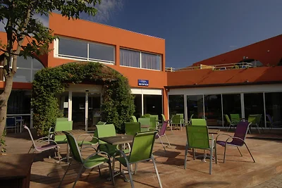 Apartment near beach in lively resort