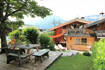 Attraktives Chalet direkt an der Piste mit...