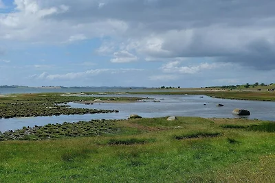 Cottage luminoso con vasca idromassaggio -- B...