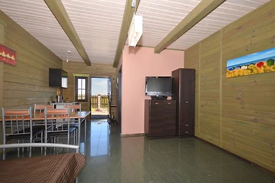 Gemütliches Cottage in Cisowo mit Garten