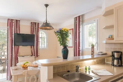 Casa nell'Ardèche con spaziosa terrazza per 8...