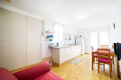 Casa Sandra con terrazza privata e vista mare