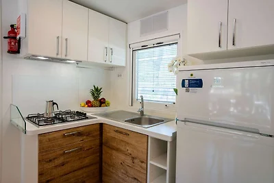 Mobilhome im Ferienpark mit grosser...