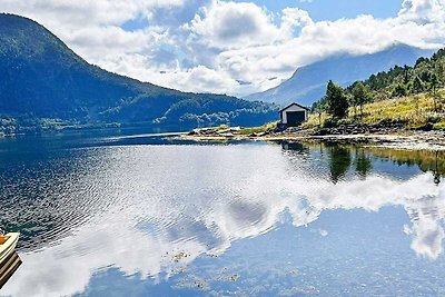 8 Personen Ferienhaus in Austefjorden