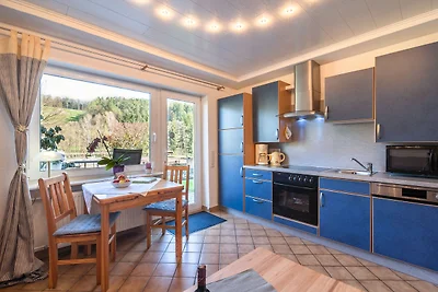 Wohnung im Odenwald mit Terrasse