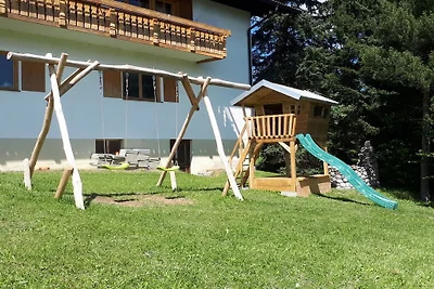 Arnika auf dem Berghof Lingg