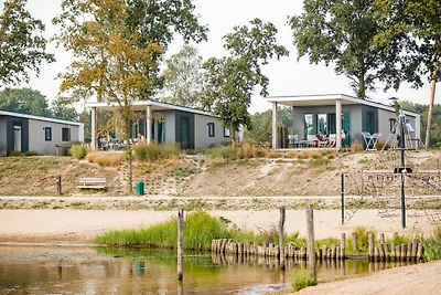 Chalet in Strandnהhe in Leukermeer