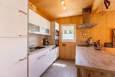 Schönes Chalet mit Whirlpool