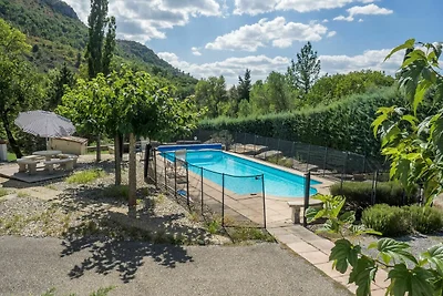 Adorabile casa vacanze con piscina