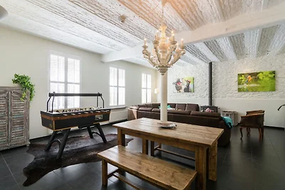 Luxuriöses Ferienhaus mit Whirlpool und Sauna