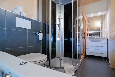 Gemütliches Chalet mit Infrarotsauna