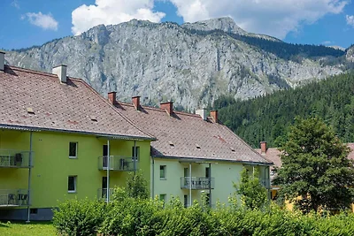 Spazioso appartamento con vista sul giardino
