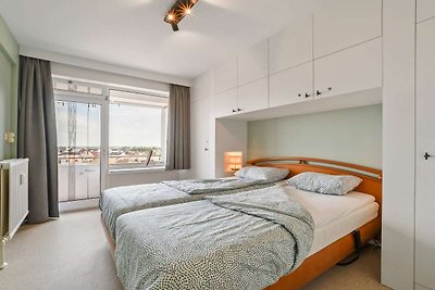 Moderne 2-Schlafzimmer-Wohnung mit Meerblick.