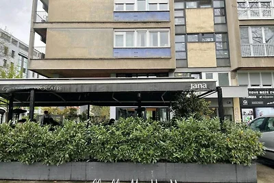 Appartement in Zagreb met balkon en...
