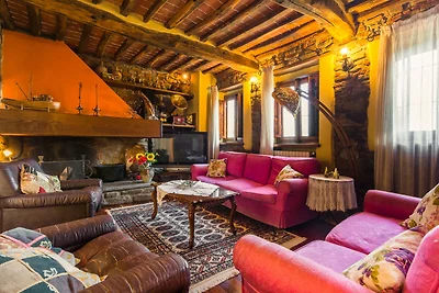 Schönes Ferienhaus nahe See in Lizzanello