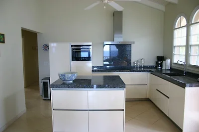 Appartamento vista mare a Mambo Beach