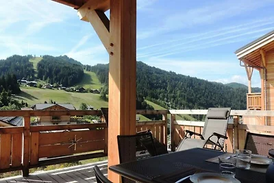 Chalet in Les Gets mit Bergblick