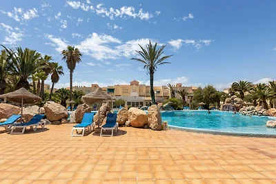 Casa a Roquetas de Mar con piscina