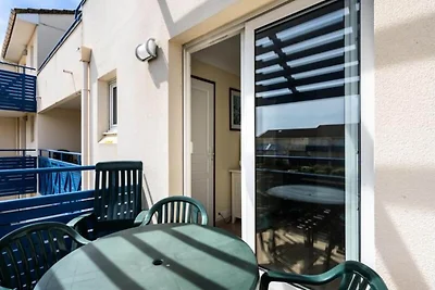 Apartment Navy Blue Residence