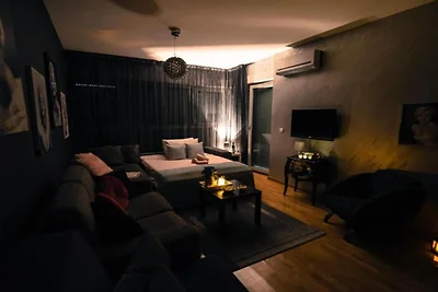 Studio Apartment with Balcony