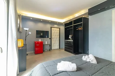 Apartment mit Meerblick, Whirlpool und Balkon