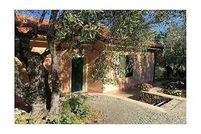 Baita a Civezza con piscina