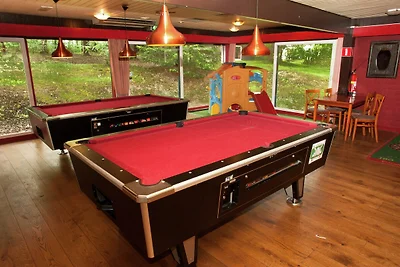 Ruhiger Waldbungalow für Paare