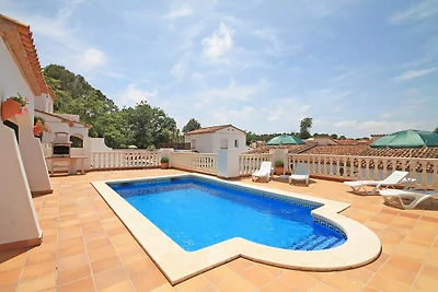 Villa recentemente ristrutturata ideale...