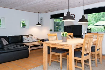 6 person holiday home in Glesborg