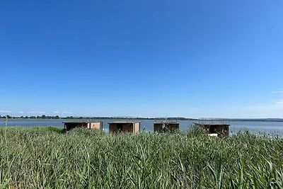 Hausboot in Łazy am Jamno-See und Meer