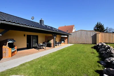 Schönes Ferienhaus in Barnekow mit Kamin