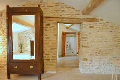Spazioso cottage con terrazza