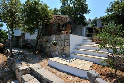 Villa in Drvenik Veli mit Schwimmbecken