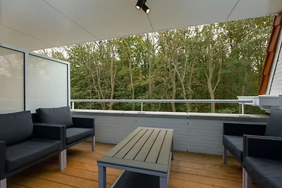 Üppige Wohnung mit Dachterrasse