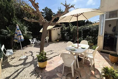 Wohnung in Sanary mit privatem Garten