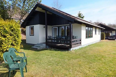 Einstöckiger Bungalow am Stausee