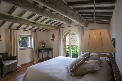 Ritzy Villa auf einem Weingut mit Pool