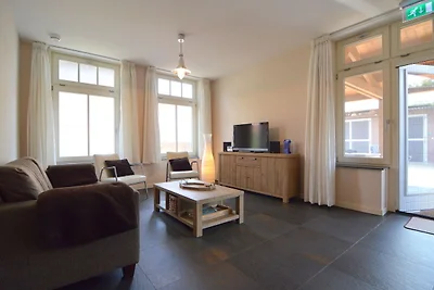 Luxuswohnung in Posterholt mit Terrasse