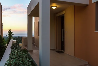 Villa in Arkadi mit Pool & Meer in der Nähe
