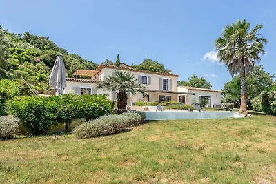 Vakantiehuis in Grimaud met zwembad
