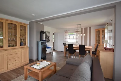 Ruhiges Apartment in Blowatz mit Terrasse,