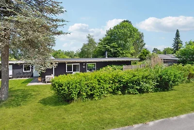 6 Personen Ferienhaus in Dronningmølle