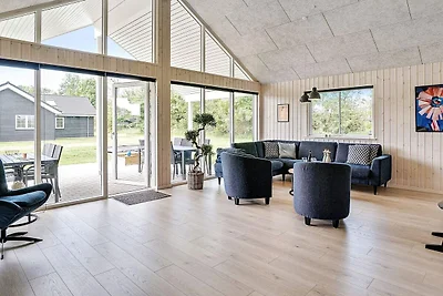 18 Personen Ferienhaus in Grenaa