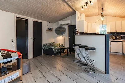 10 Personen Ferienhaus in Væggerløse-By Traum