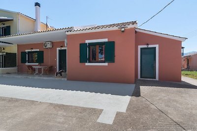 Einfache Villa in Korfu in Strandnähe