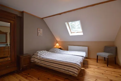 Casa vacanze a Libomont con sauna e jacuzzi