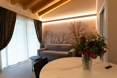 Komfortable Villa am Seeufer