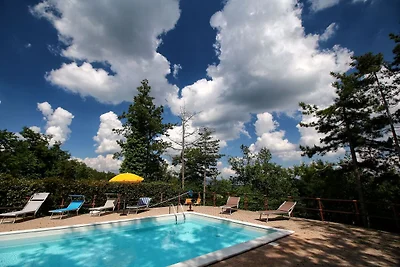 Boutique-Villa in Scheggia mit Pool